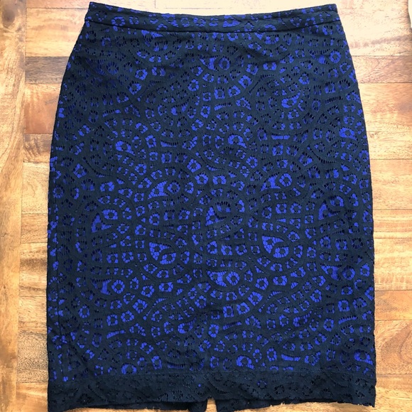 BR Crochet Lace Skirt - Picture 2 of 8